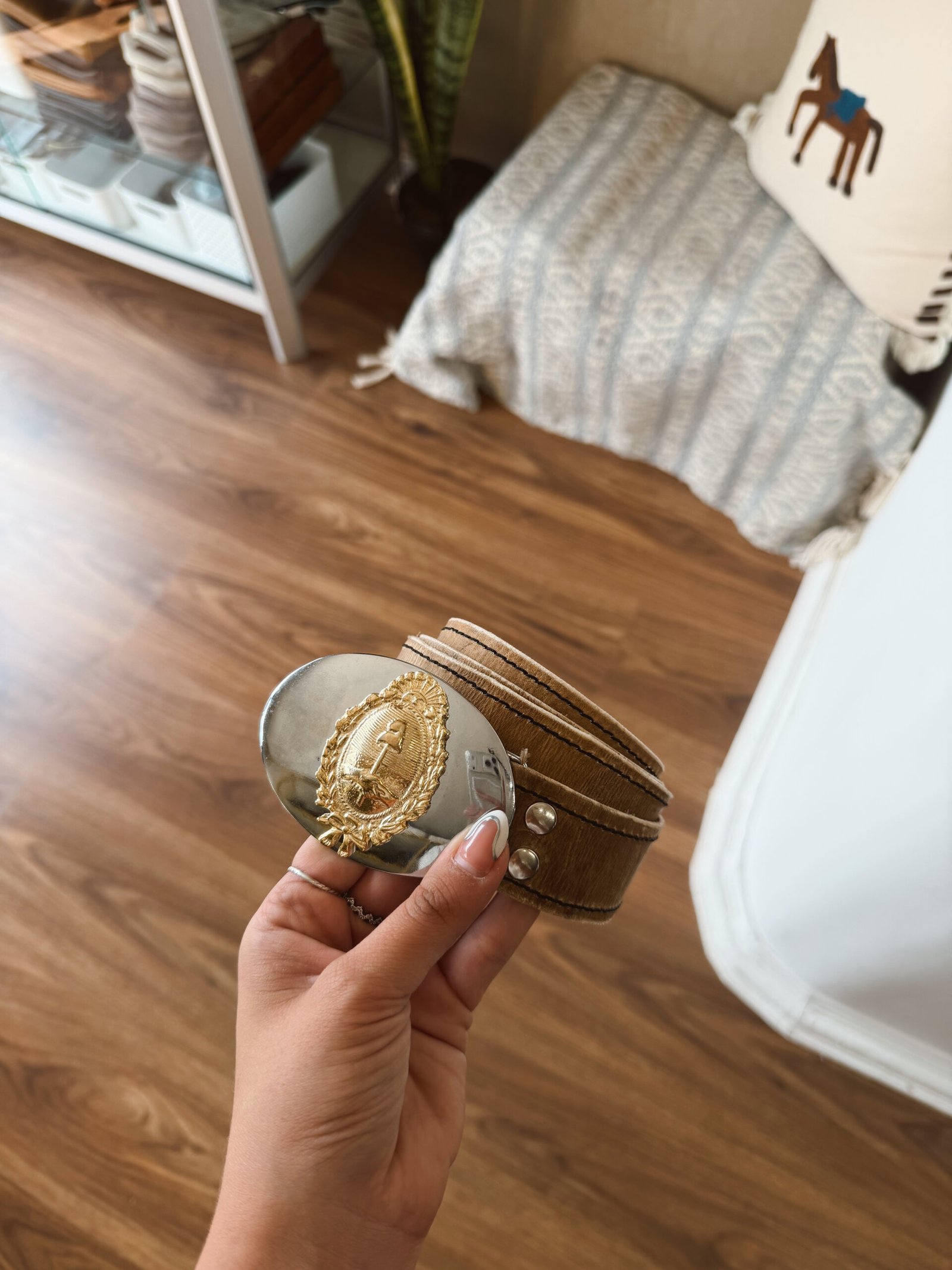 CINTO CUERO CRUDO ESCUDO NACIONAL - Image 3