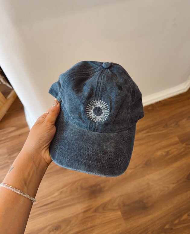 GORRA BORDADA SOLCITO AZUL