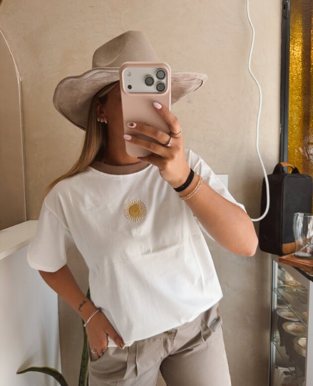 REMERA ALGODON BASICA SOL BORDADO NATURAL