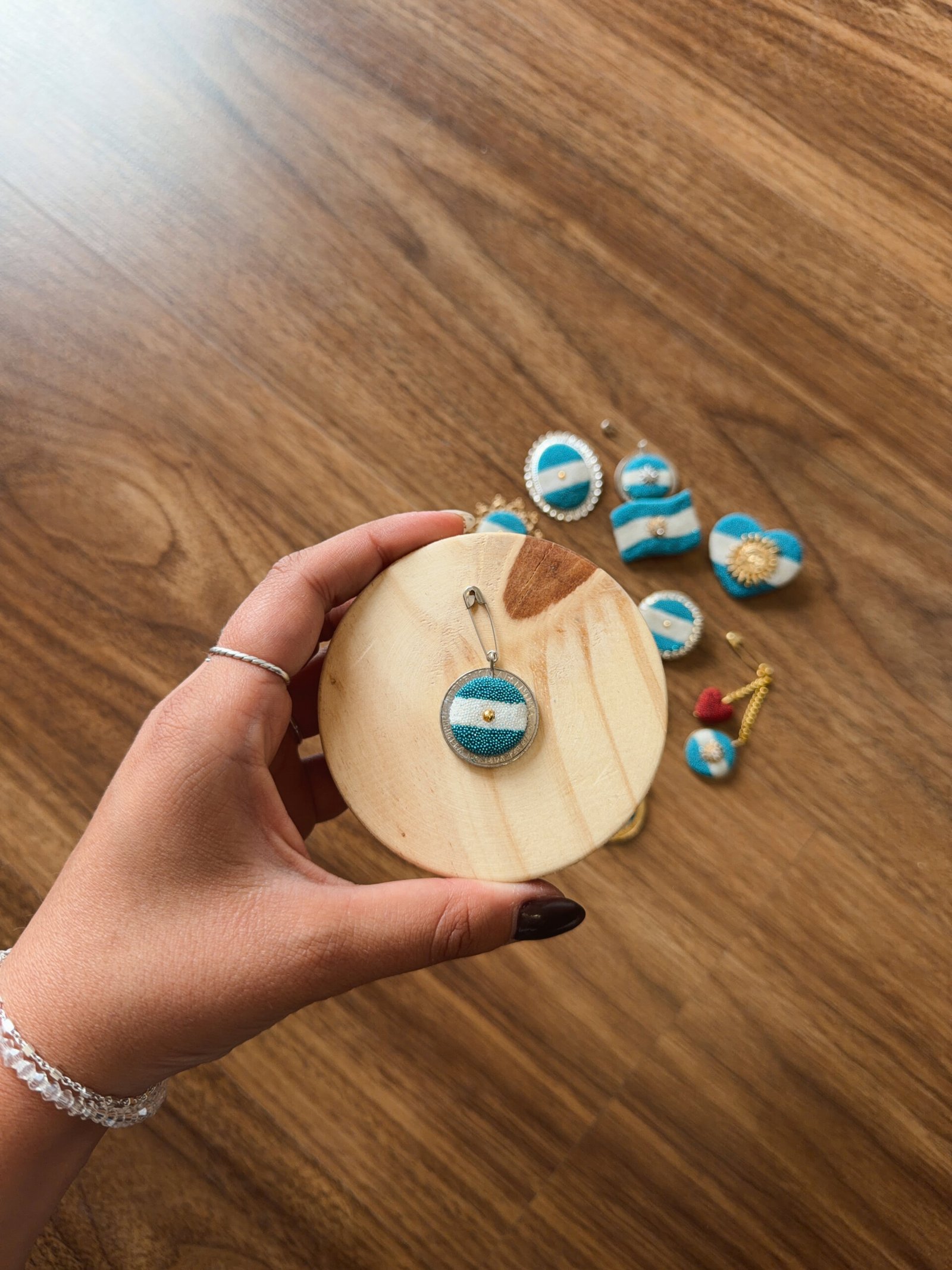 ESCARAPELA 1 SOL - Image 2