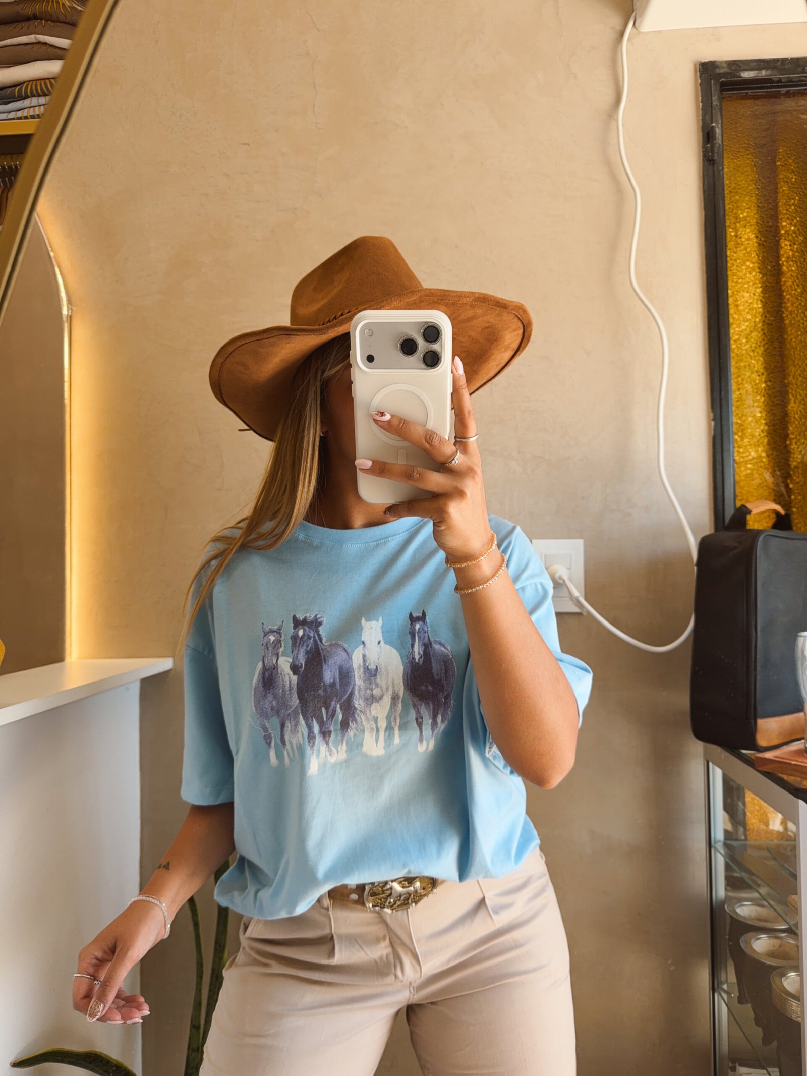 REMERA CABALLOS CELESTE - Image 2