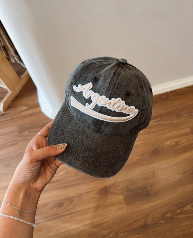 GORRA BORDADA ARGENTINA GRIS