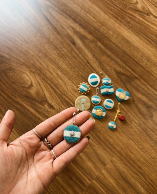 ESCARAPELA MONEDA 0,25 SOL PLATEADO