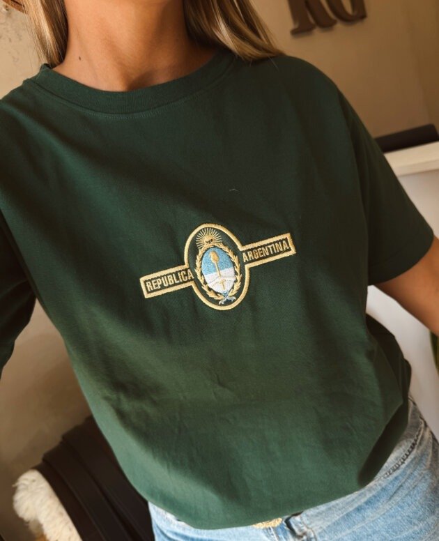 REMERA REPÚBLICA ARG VERDE