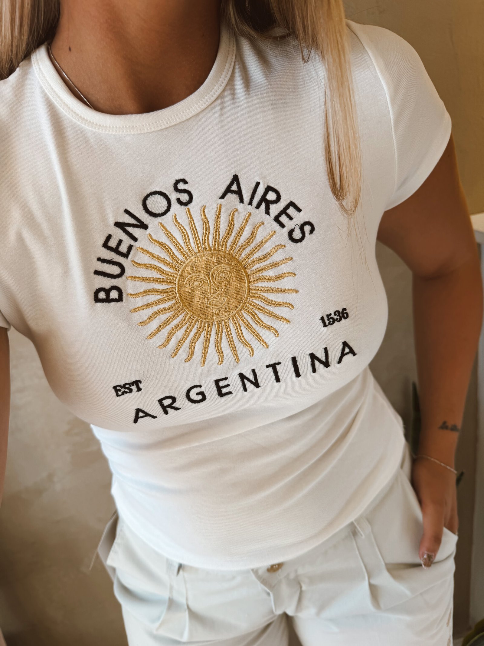 REMERA BUENOS AIRES ARG BORDADA - Image 3
