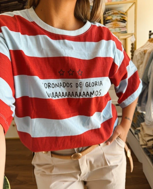 REMERA CORONADOS DE GLORIA