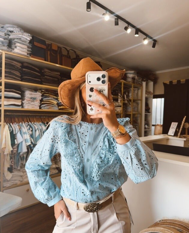 CAMISA HANNA CELESTE BRODERIE