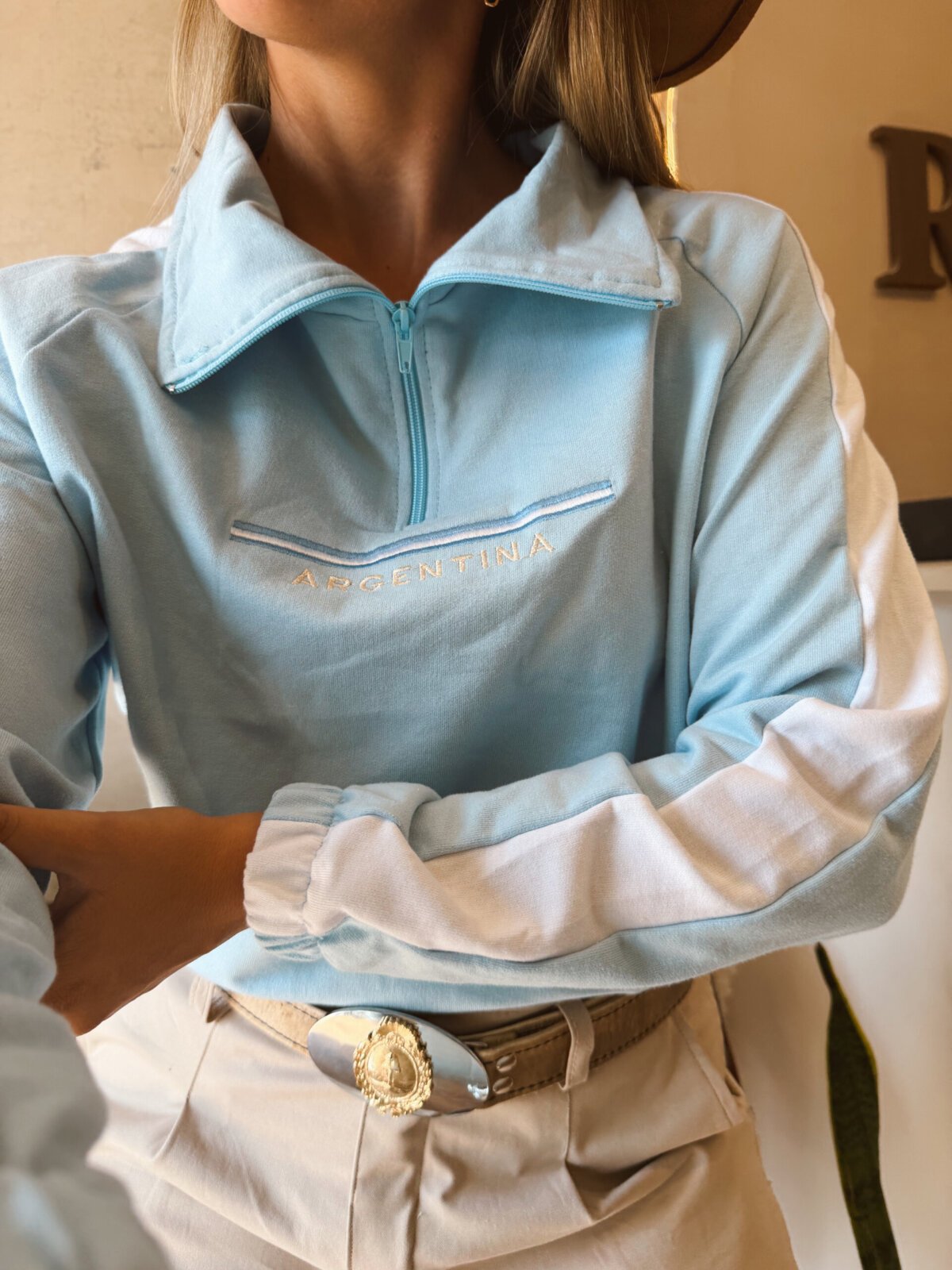 BUZO ARGENTINA BANDERA CELESTE