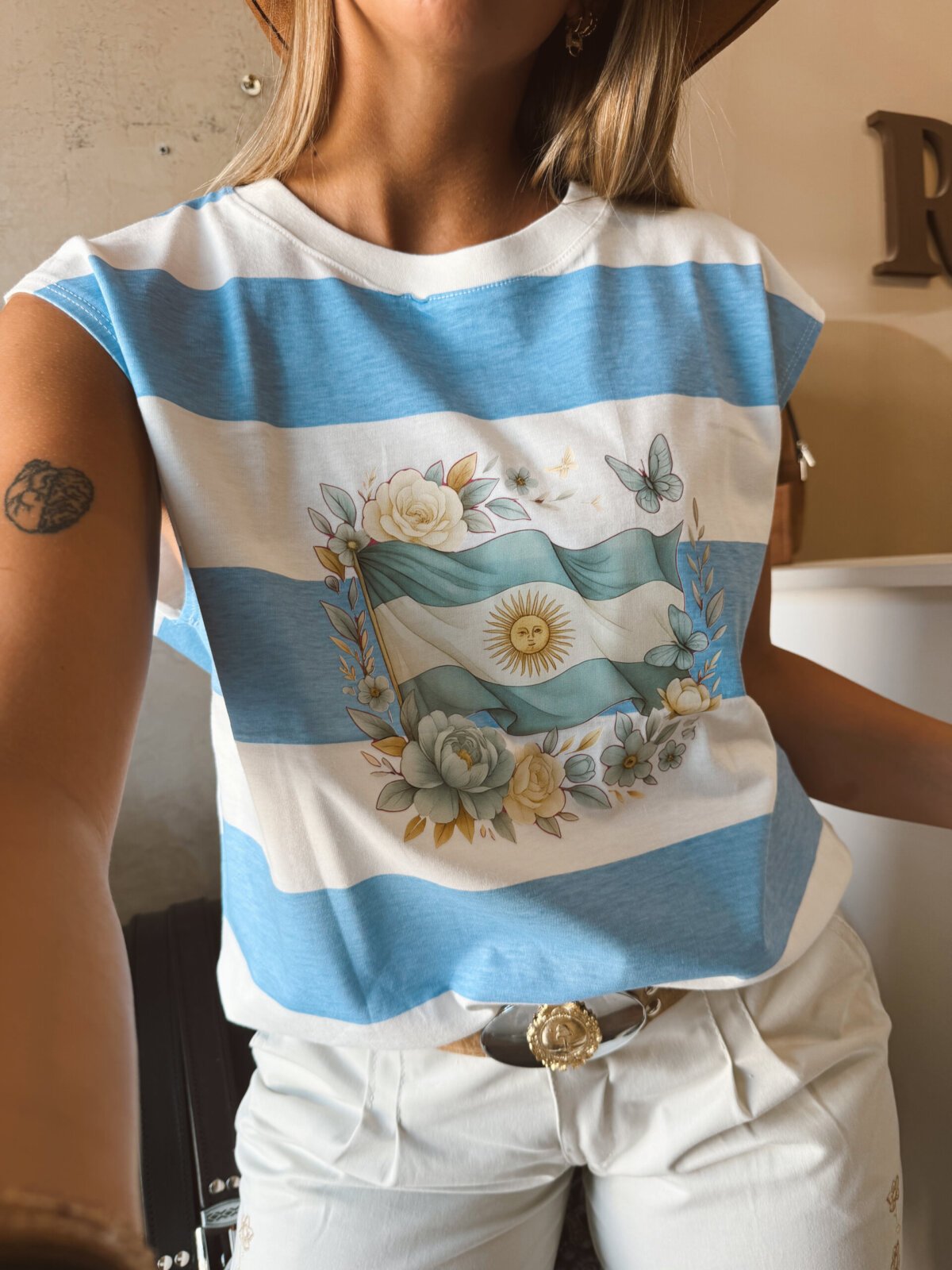 MUSCULOSA RAYADA BANDERA ARGENTINA