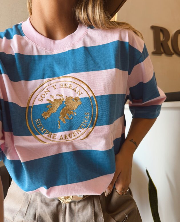 REMERA MALVINAS ROSA