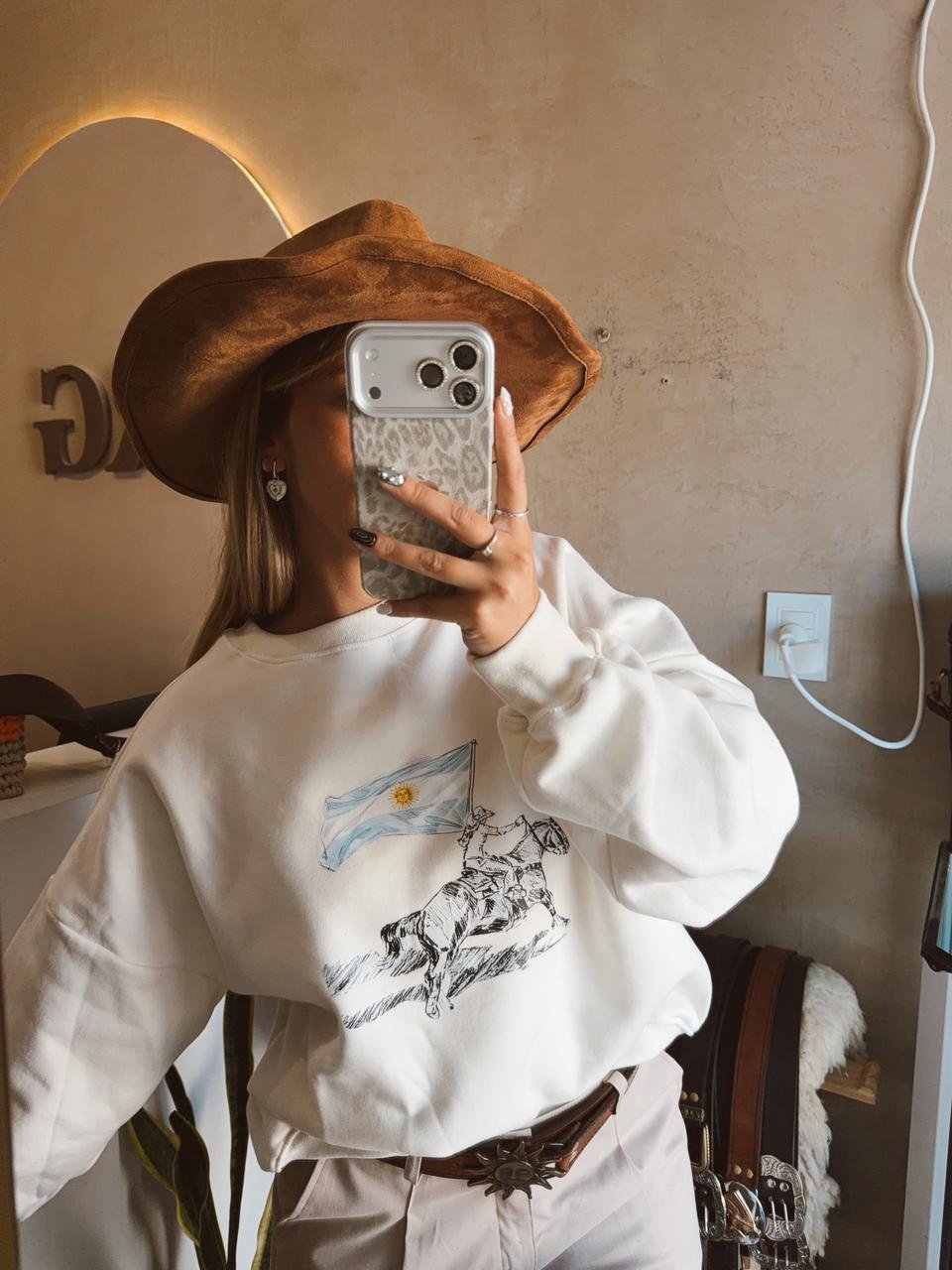 BUZO BANDERA GAUCHA FRISA CREMA - Image 2