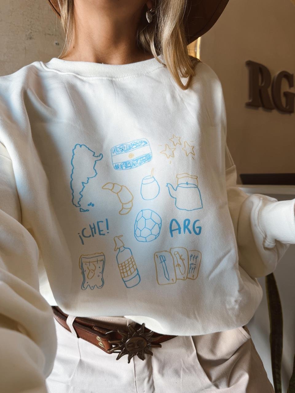 BUZO ICONOS ARGENTINA FRISA CREMA