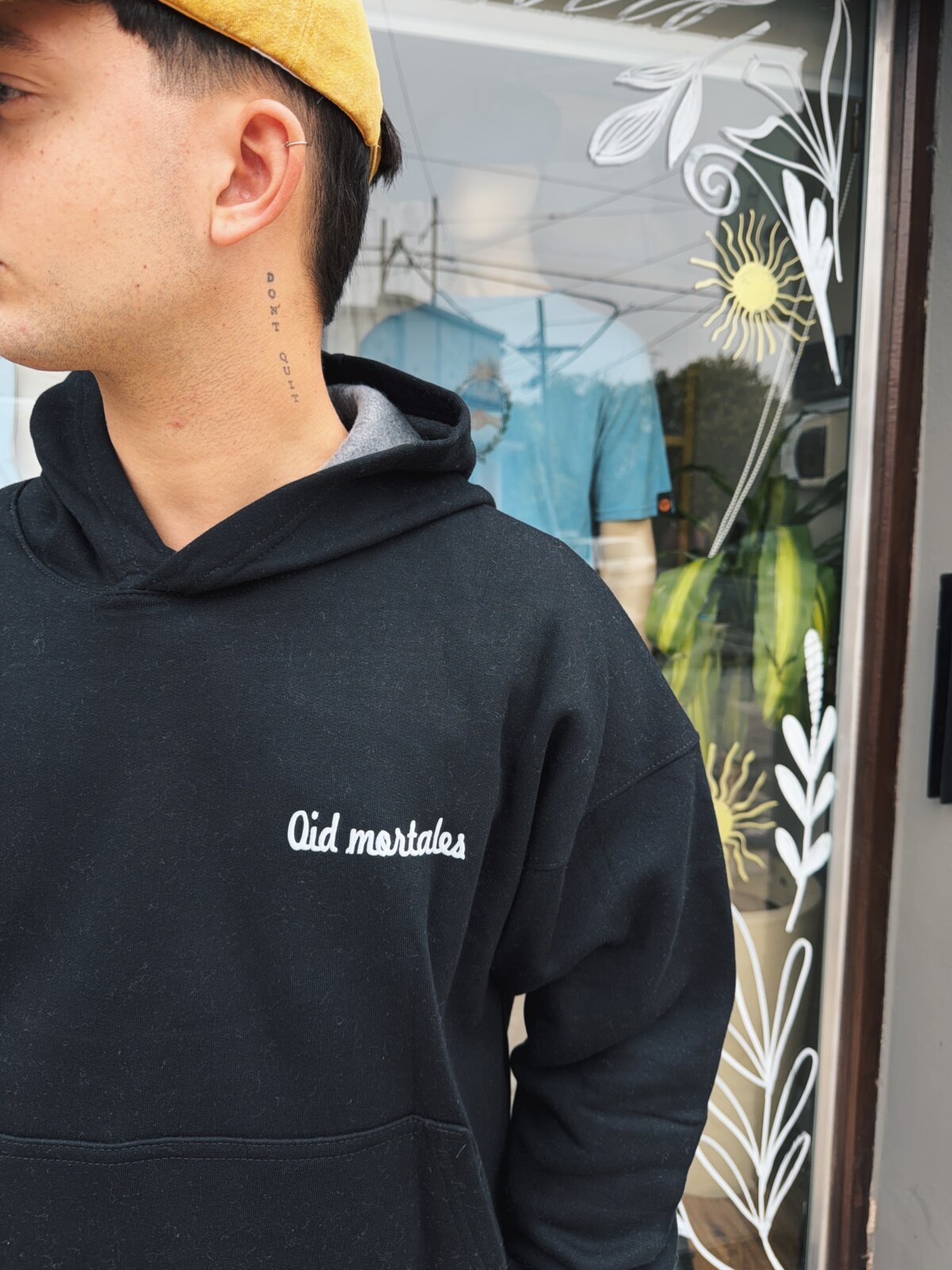 BUZO SOL BORDADO NEGRO - Image 2