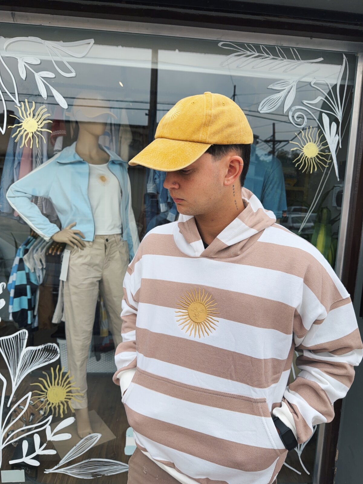 BUZO SOL BORDADO BEIGE RAYADO - Image 2