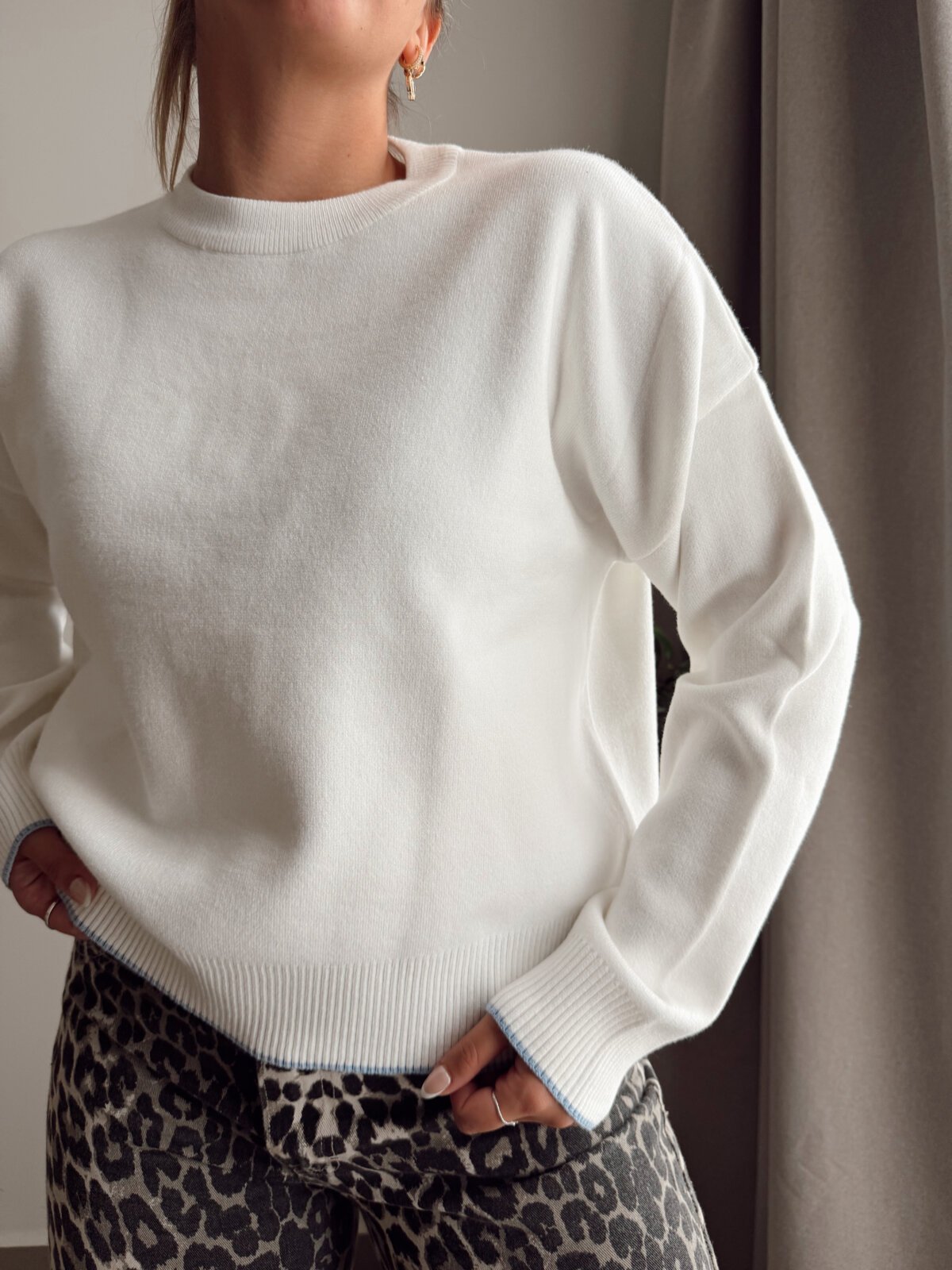 SWEATER SOL BORDADO NATURAL - Image 2