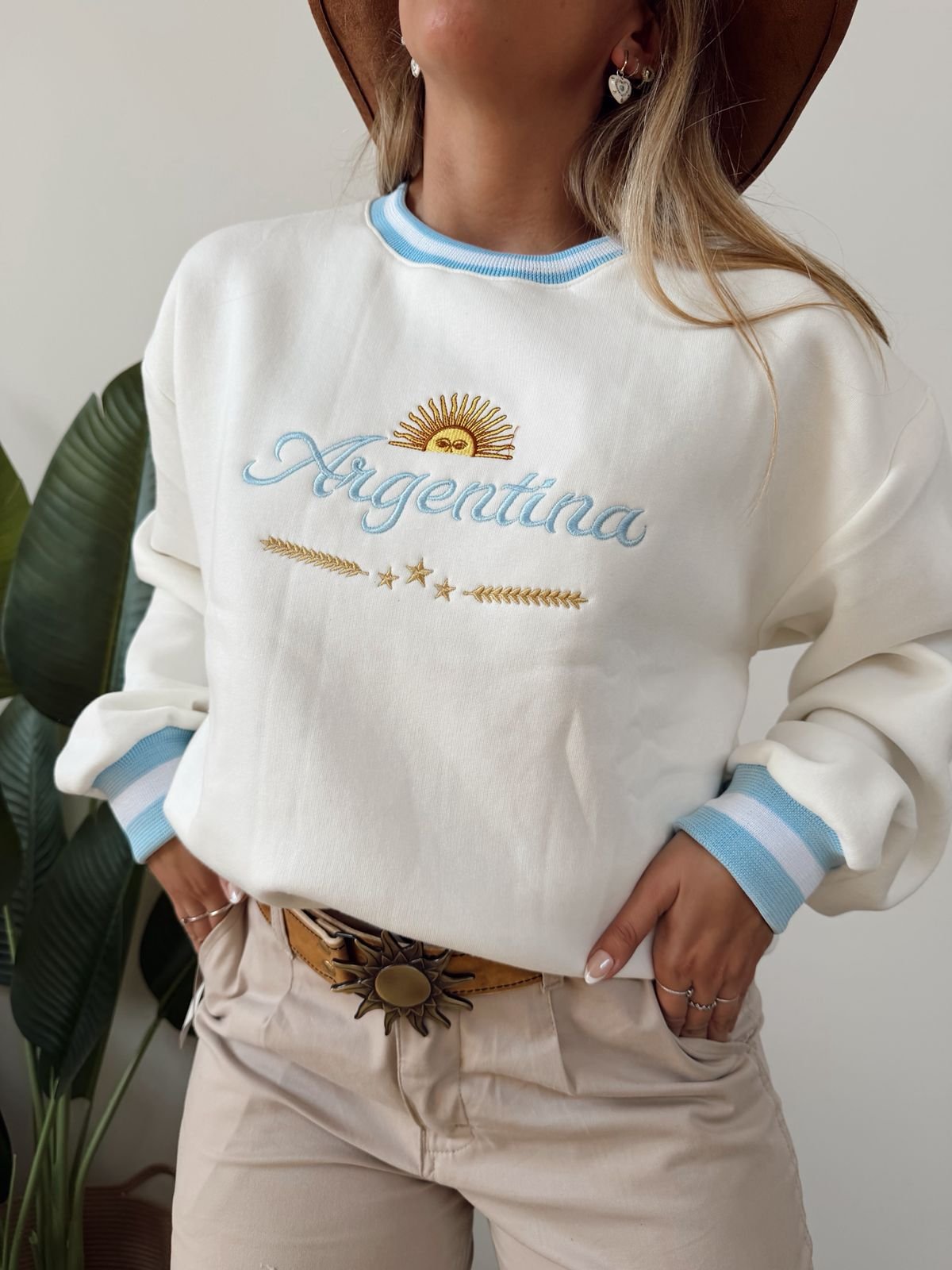 BUZO ARGENTINA PUÑOS FRISA BLANCO - Image 2