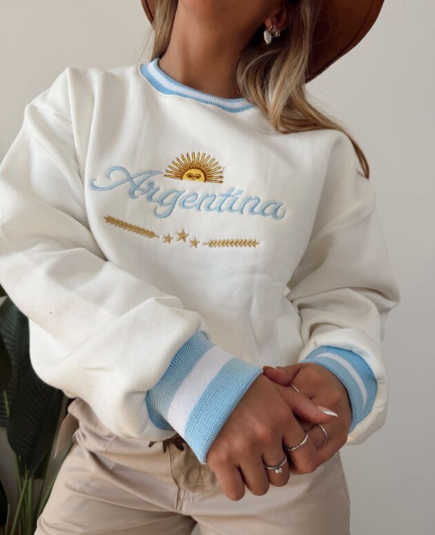 BUZO ARGENTINA PUÑOS FRISA BLANCO