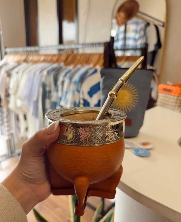 MATE IMPERIAL CINCELADO