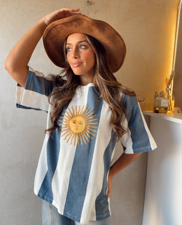 REMERA SOL DE MAYO AZUL