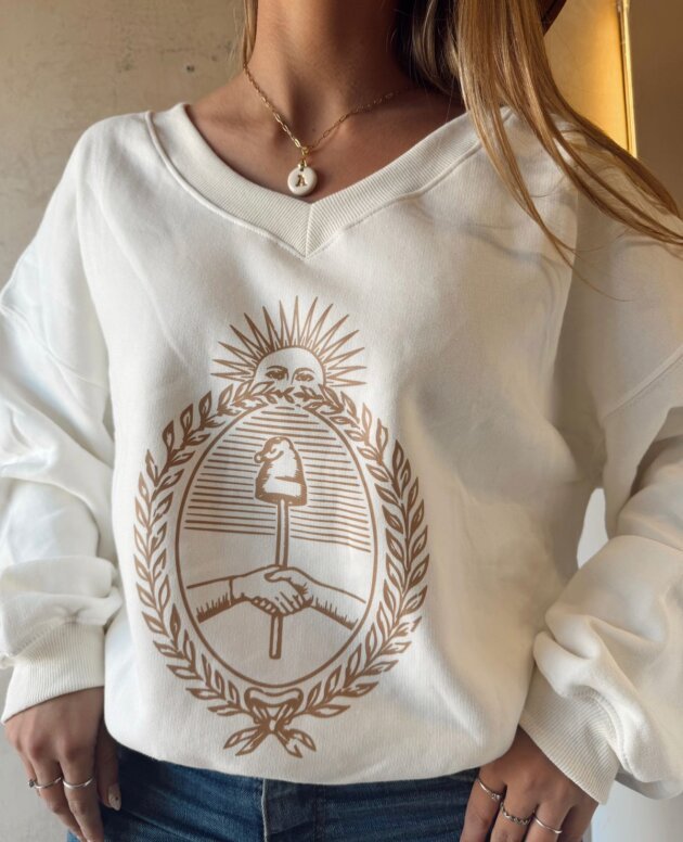 BUZO ESCUDO V FRISA