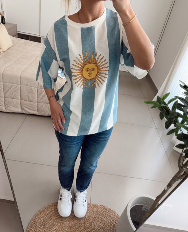 REMERA SOL RAYADA