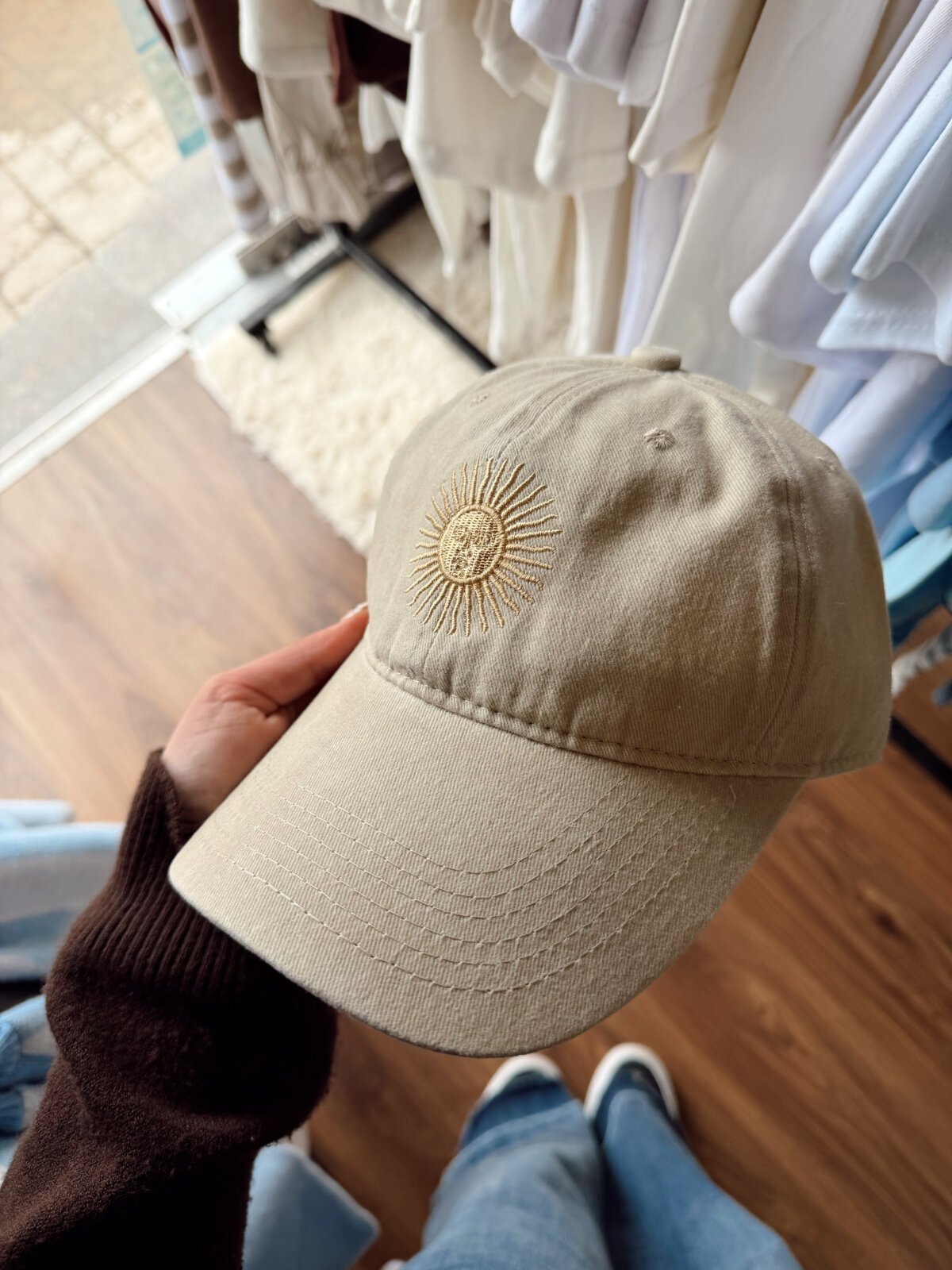 GORRA SOL DE MAYO BEIGE - Image 2
