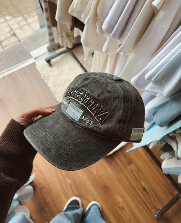 GORRA ARGENTINA GRIS