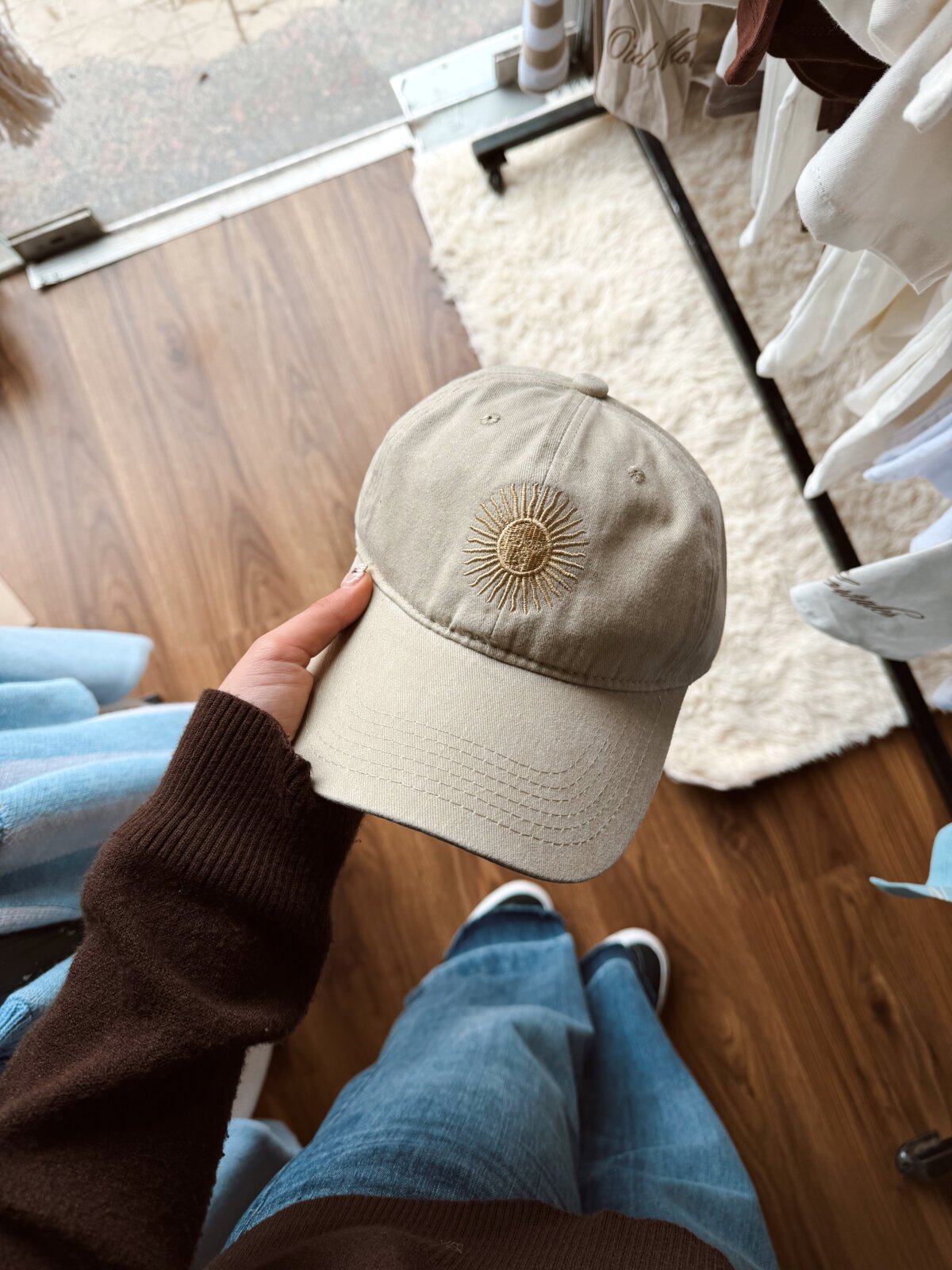 GORRA SOL DE MAYO BEIGE