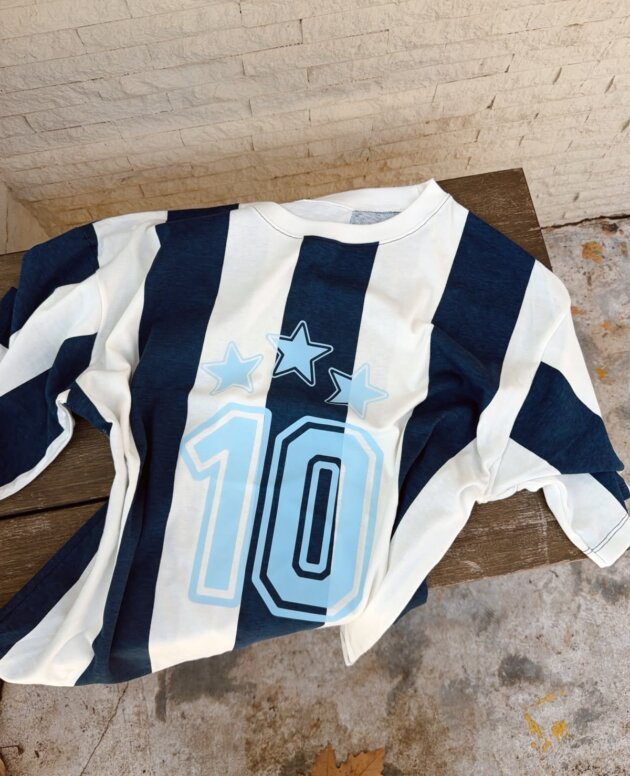 REMERA "10 TRES ESTRELLAS"