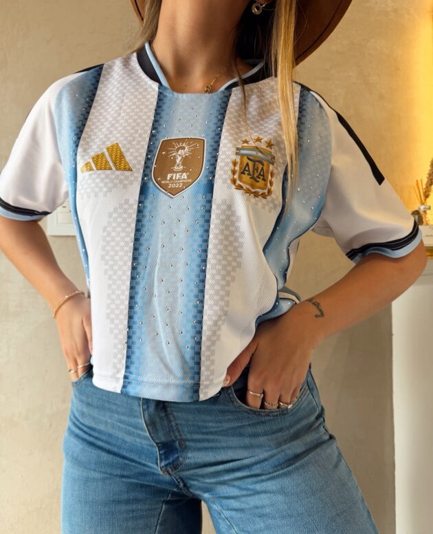 REME AFA CORTA CON BRILLOS :)