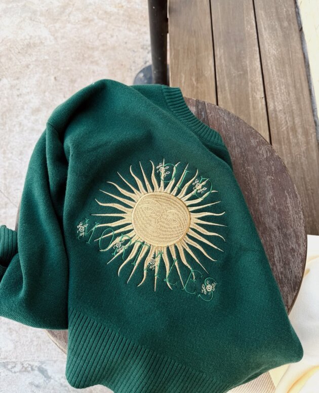 SWEATER BORDADO SOL OID MORTALES VERDE
