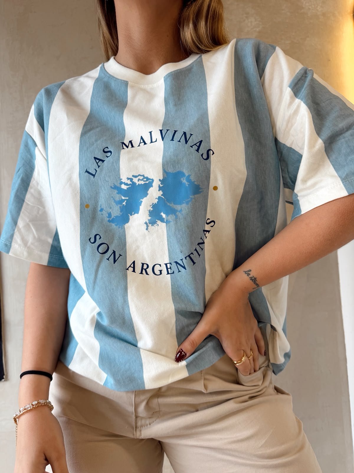 REMERA LAS MALVINAS SON ARGENTINAS - Image 2