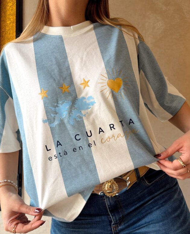REMERA LA CUARTA ESTA EN EL CORAZON