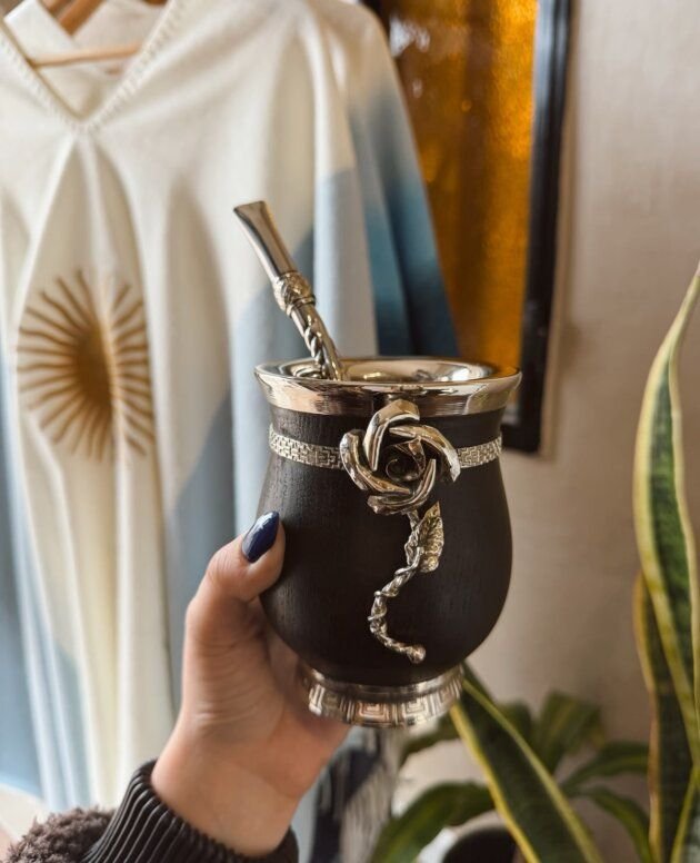 MATE ALGARROBO FLOR