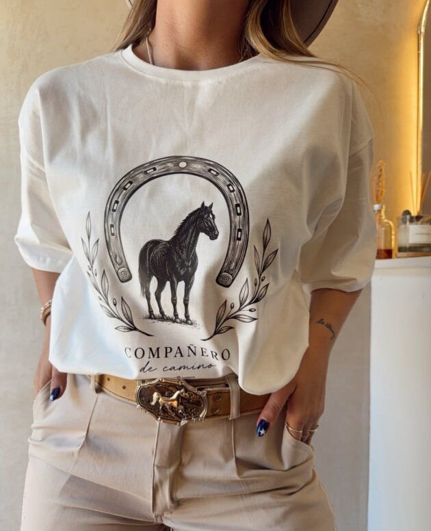 REMERA COMPAÑERO , UNISEX.