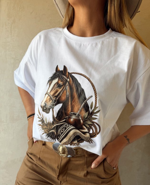 REMERA CABALLO MATE BLANCA