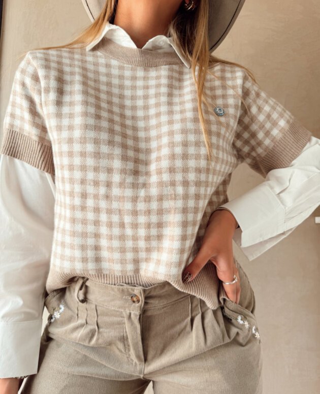 REMERA TEJIDA BEIGE